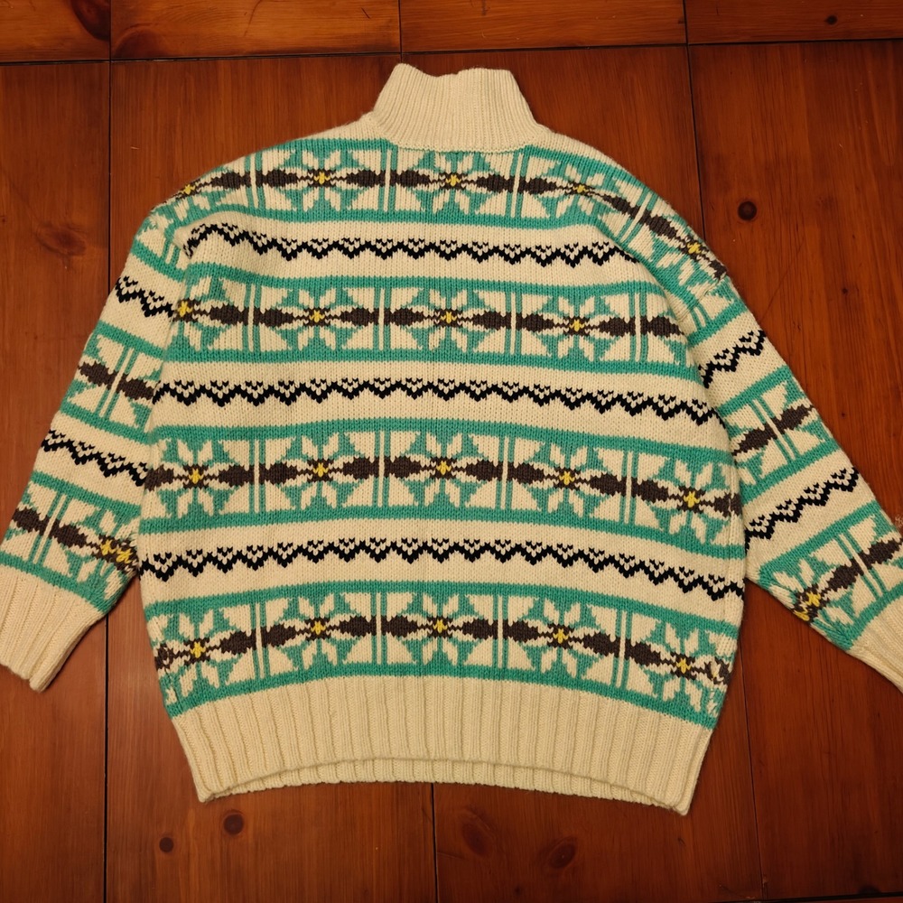 American Eagle Fair Isle Mock Neck Oversized Chunky Knit Sweater Cream Womens XS - Picture 3 of 6